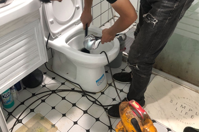 岳西疏通下水道